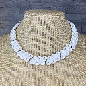 Vtg Trifari Milk Glass & Gold Tone Segmented 1960s Necklace Costume Jewelry 14"L